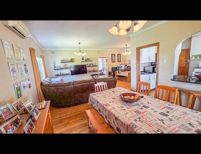 4 BEDROOM FREESTANDING FOR SALE IN HOWICK CENTRAL